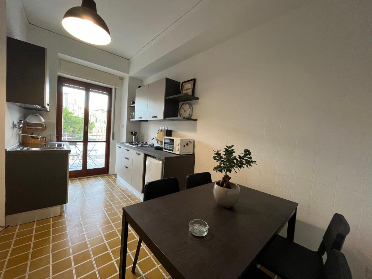 Ferienwohnung Balcony House Neapel Exterior foto